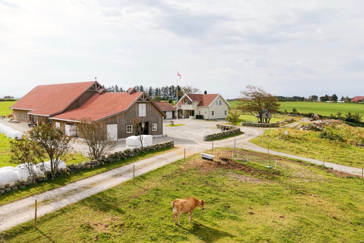 Grendamyrå gård